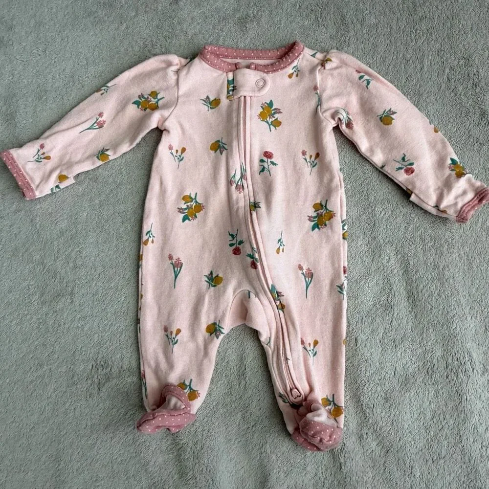Carter’s Newborn Long sleeved Pajamas Bundle